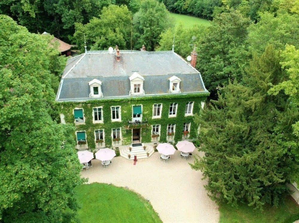 Château De Challanges Hotel